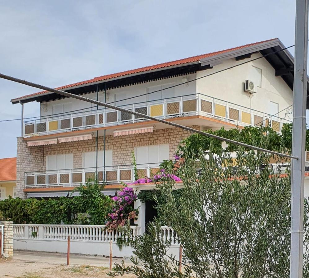Apartments Rino Vodice Exterior photo